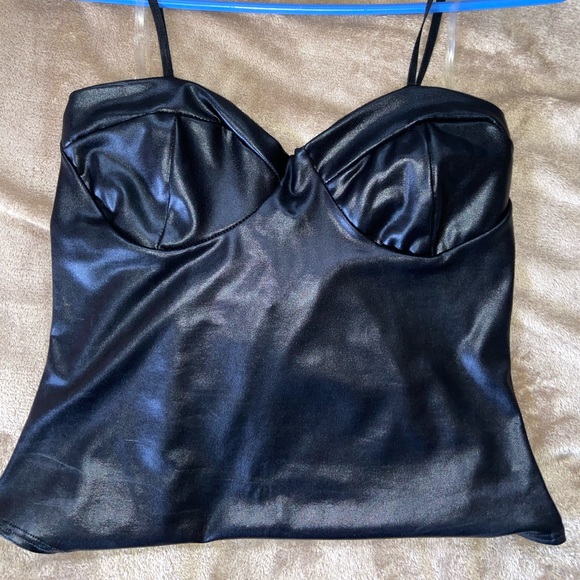 Metro Wear Other - Form fitting bodysuit!